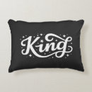 Recherche de couronne royale coussins Toute personne