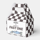 Recherche de voiture de course ballotins Boy