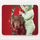 Recherche de petit garçon tapis souris Bébé