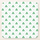 Recherche de trèfle quatre feuilles dessous de verres Vert