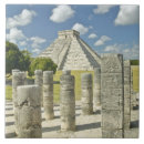 Recherche de pyramide carreaux Dehors