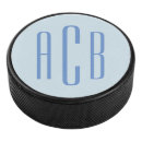 Zoek naar hockey pucks Papa
