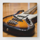 Recherche de guitare basse horloges Musicien