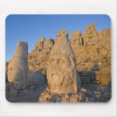 Recherche de enorme tapis souris Statue