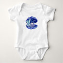 Recherche de trésor bébé vêtements Mer