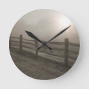 Recherche de brouillard horloges Photographie