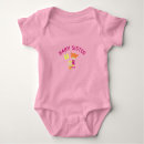 Recherche de nouvelle bébé vêtements Nouvelle petite soeur