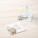 Recherche de champignons dessous de verres Forêt