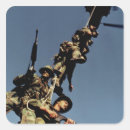 Recherche de dispositifs autocollants Militaire