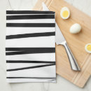 Recherche de lignes noires cuisine linges Moderne