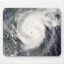 Zoek naar tyfoon muismatten Oog van storm