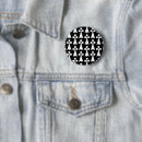 Recherche de motif noir et blanc badges Pour elle