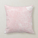 Recherche de crèche rose coussins Cru