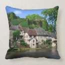 Recherche de château coussins Français