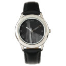 Recherche de roman montres Regarder