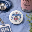 Zoek naar grappige knopen en buttons Nurse