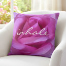 Recherche de photo rose coussins Floral