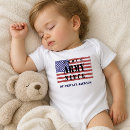 Recherche de fier bébé vêtements Armée