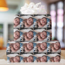 Recherche de premier noël du bébé papier cadeau Pour eux
