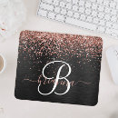Recherche de rose noir tapis souris Monogramme