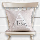 Recherche de étincelles coussins Monogramme