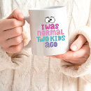 Recherche de normal tasses Typographie