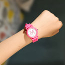 Zoek naar rood horloges For her