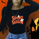 Zoek naar spooky kleding Typografie