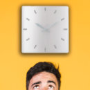 Recherche de gris argenté horloges Pour elle