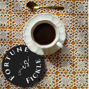 Recherche de noir et blanc verre verre dessous de dessous de verres Parti