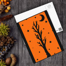 Zoek naar halloween boom briefkaarten Illustratie