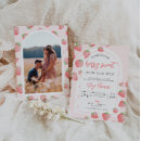 Zoek naar strawberry baby shower invitations Iemand bessenzoet