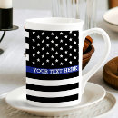 Recherche de drapeau américain tasses Policier