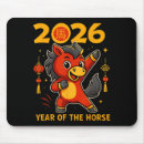 Recherche de année du cheval tapis souris 2026