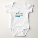 Recherche de medical bébé vêtements Maman