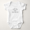 Recherche de tatouage de bébé vêtements Baby shower