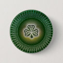 Recherche de trèfle de trois feuilles badges Irlandais