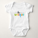 Recherche de concept bébé vêtements Adorable