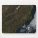 Recherche de vue satellite tapis souris Géographie