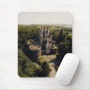 Recherche de châteaux tapis souris Historique