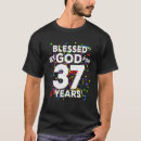 Recherche de 37 ans tshirts Dieu