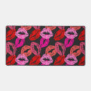 Recherche de rouge lèvres rose tapis souris Embrasser