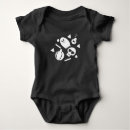 Recherche de tour bébé vêtements Mignon