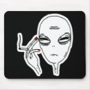 Recherche de aliens tapis souris Éffrayant