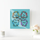 Zoek naar gelukkig nieuwjaar klokken Illustratie