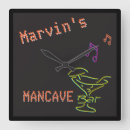 Recherche de tache horloges Salon