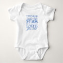 Recherche de peu bébé vêtements Combinaison