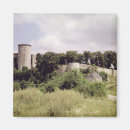 Recherche de château médiéval magnets Tour