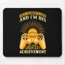 Recherche de gamer girl tapis souris Manette