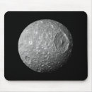 Recherche de saturn tapis souris Lune